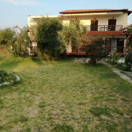 Apartment House Nativa Mola Kalyva
