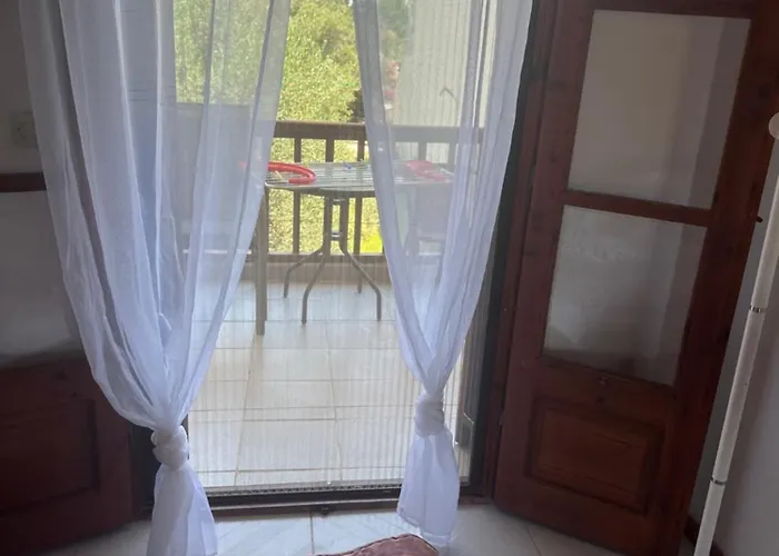 House Nativa Apartment Mola Kalyva