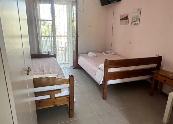 Apartment House Nativa Mola Kalyva