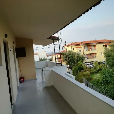 House Nativa Мола-Калива